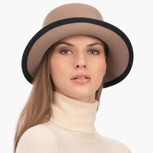 Lilly Hat